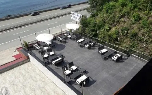 Şelale Otel
