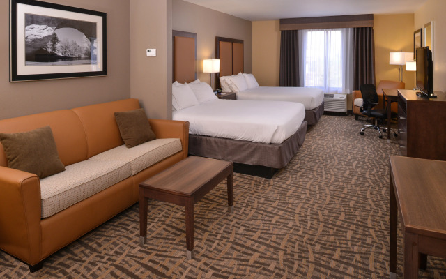 Holiday Inn Express & Suites Page - Lake Powell Area by IHG