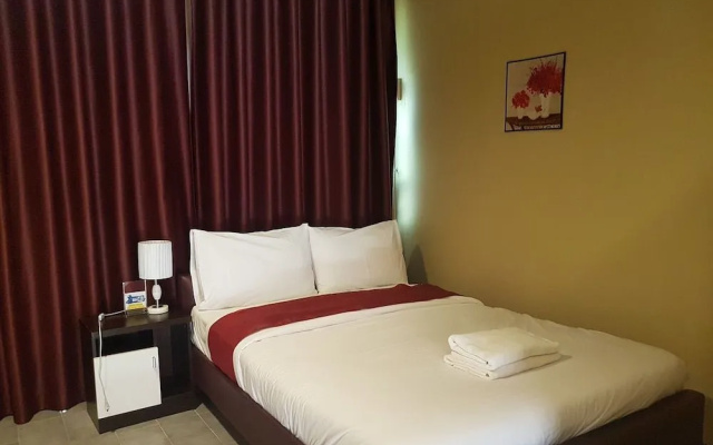 O-Rich Gold Hotel