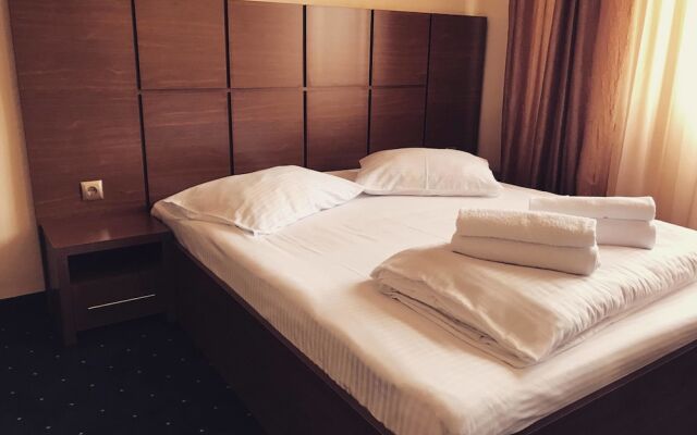 Отель Kirovakan Hotel Армения, Одзун - 1 отзыв об отеле, цены и фото номеров - забронировать отель Kirovakan Hotel онлайн комната для гостей