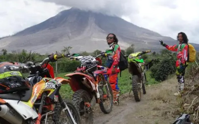 Terimakasih Bar and Guesthouse