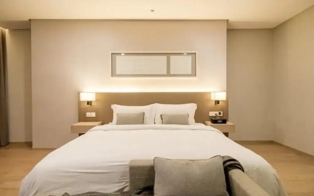 Signature Apartment at 188 Suites