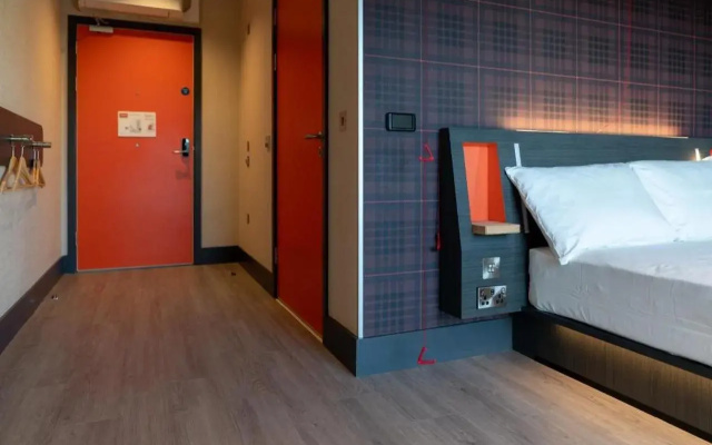 easyHotel Dublin City Centre