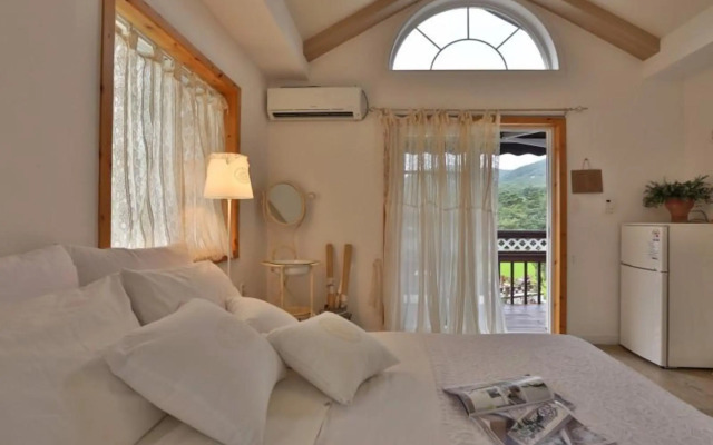 Gyeongju Tenderness Pension