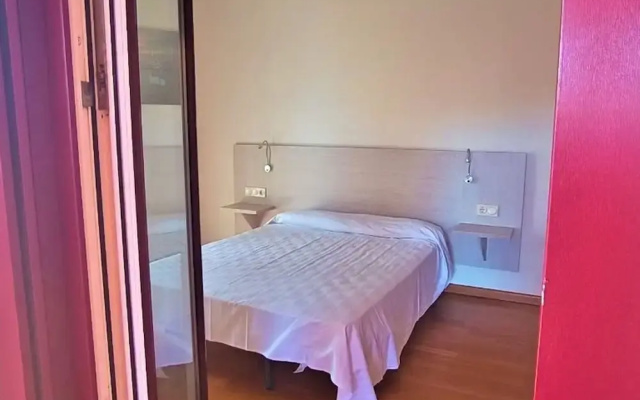 Lovely Apartment in Almeria With Garden