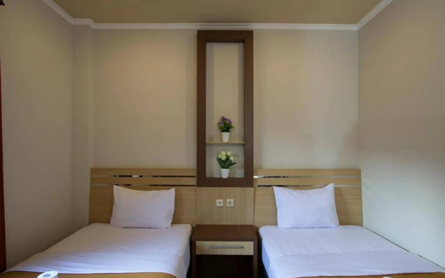 Grand Senggigi Hotel