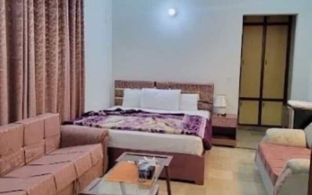 Hotel Grand Stay