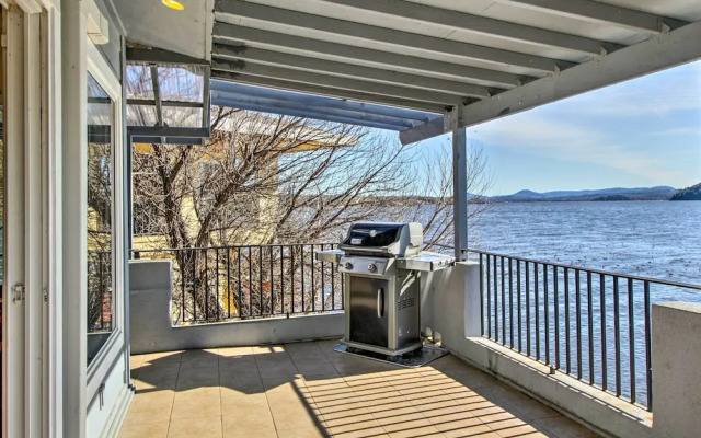 Lakefront Retreat w/ Dock, Paddle Boards & Kayaks!