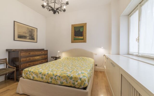 Апартаменты Micheli 4 Pax Apartment with Terrace комната для гостей