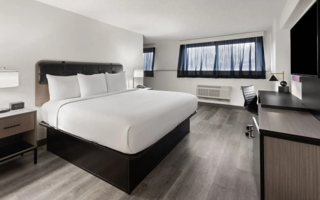 Holiday Inn Express And Suites Washington Dc Noma by IHG