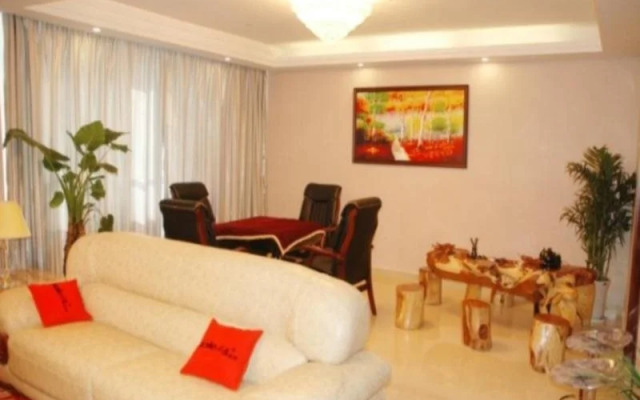 Aksu Pudong Holiday Hotel