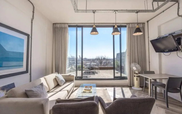 Homely Studio Apartment in Cape Town