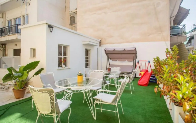 Splendid Full 5BDR/3bath/2kitchens Mansion in ATH