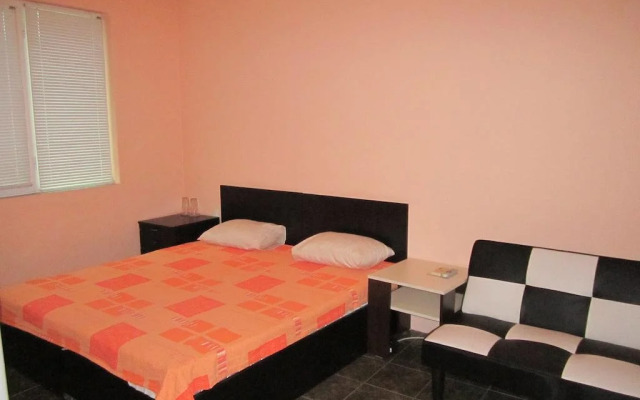 Guest House Dobrev