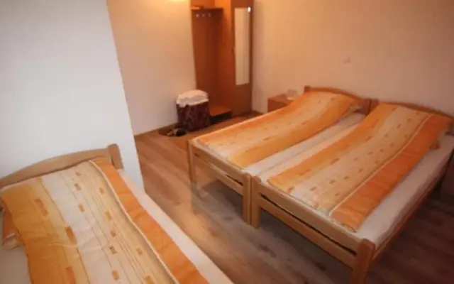 Rooms Zebax