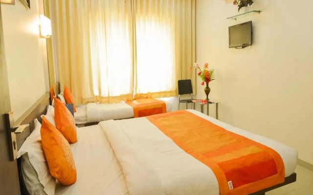 OYO 4437 Hotel Sai Sakha