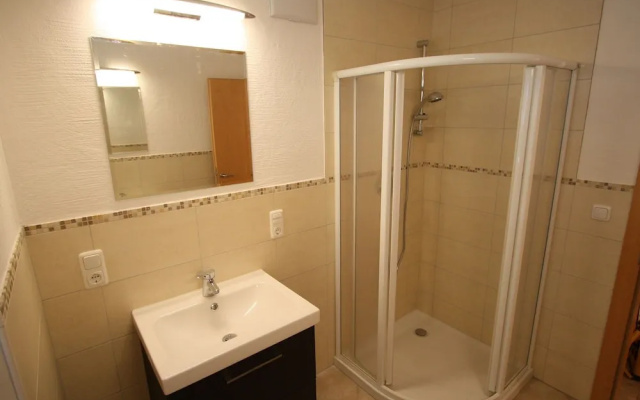 Attractive Apartment in Bramberg am Wildkogel near Ski Lift