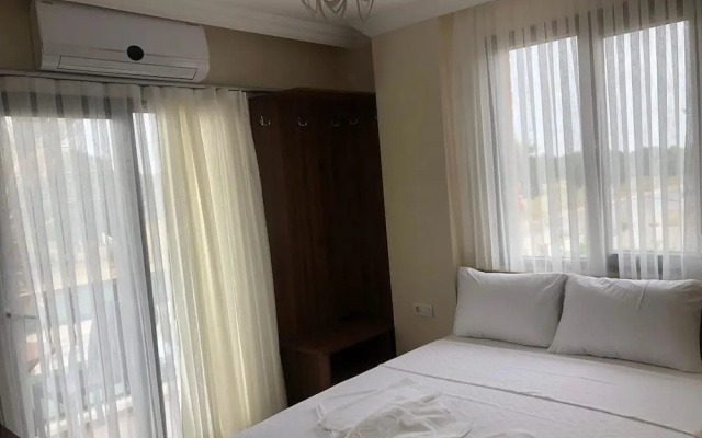Deniz Otel