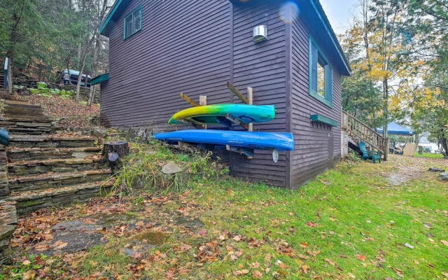 Pet-friendly Adirondack Cabin w/ On-site Lake