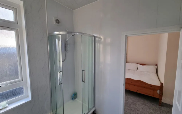 Remarkable 3-bed House in Wallsend