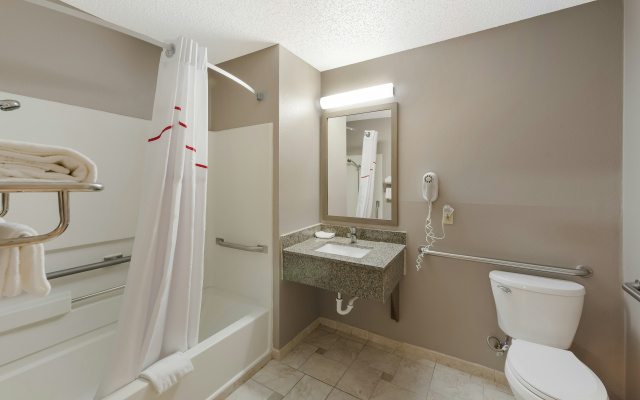 Red Roof Inn Mansfield