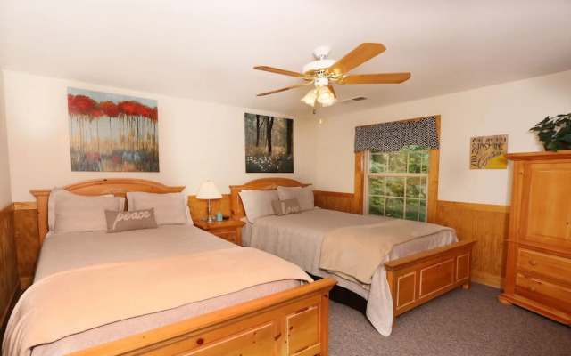 Holly Grove 1 - Three Bedroom Chalet