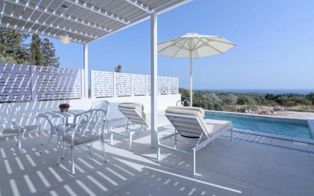 Dionisos Suites