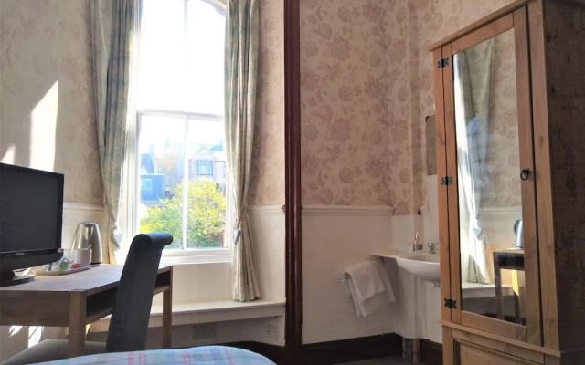 Solheim Guest House