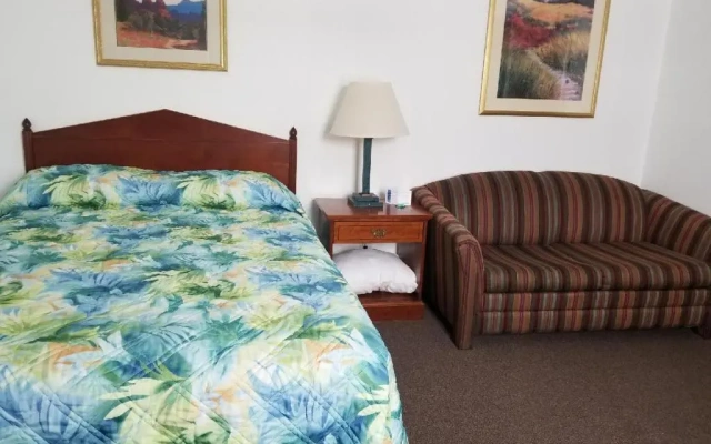 Howard's Motel