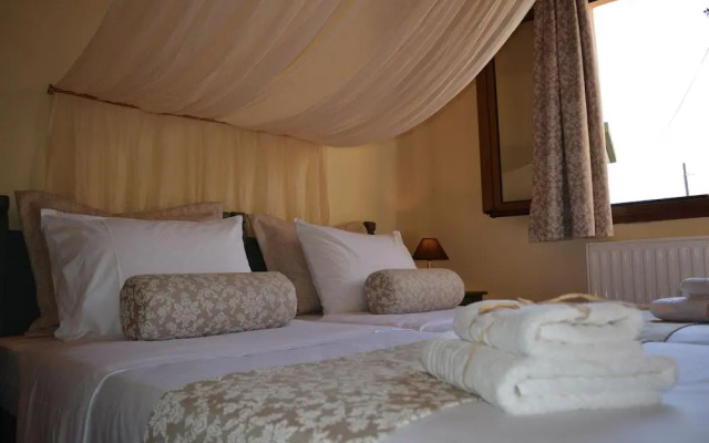 Elianthos Villa