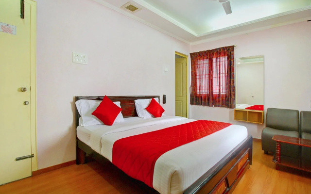 OYO 6732 Dheeran Residency