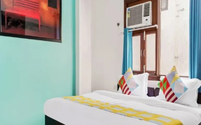 OYO Home 35789 Cozy Stay BLK Hospital
