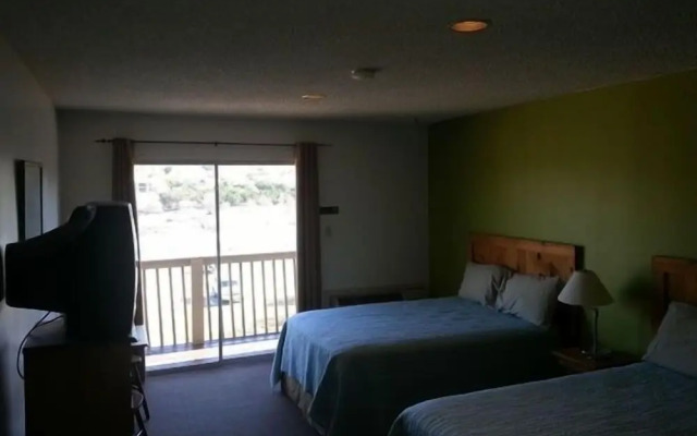 The Lodge at Turkey Cove