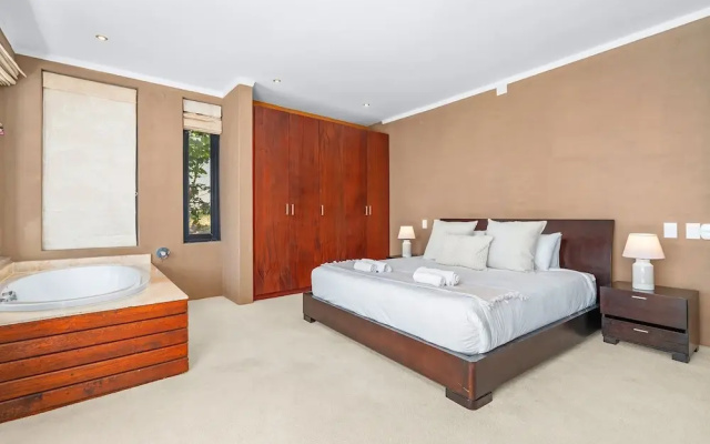 Houtbay Hilltop Villa