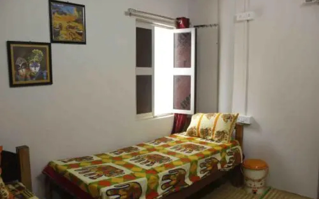 Stay Inn Hostel