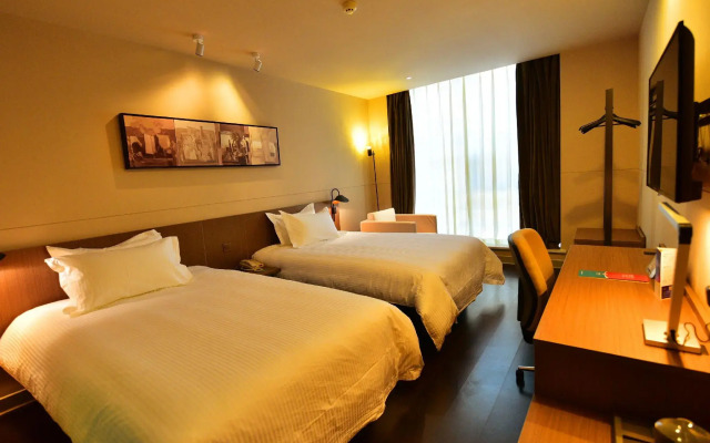 Jinjiang Inn Select Dunhuang Miao Street