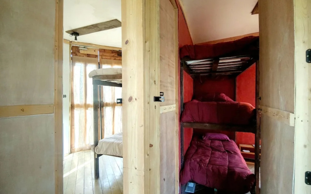 Lost River Hostel