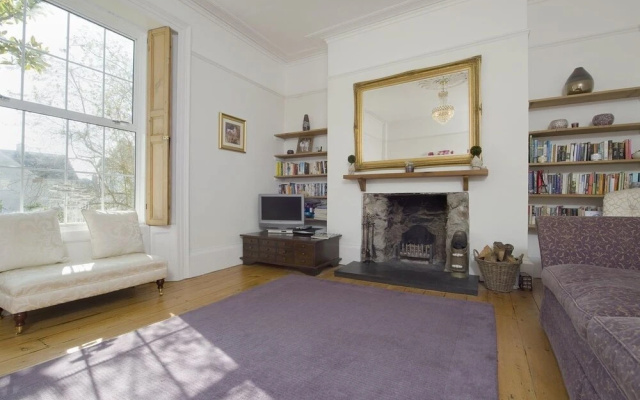31 Salterton Road