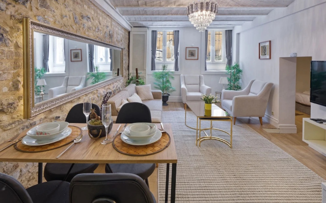 Authentic Flat in The Heart of Taksim