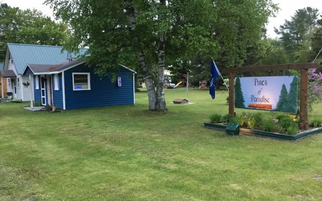 Main  - Starry Nights 2 Bedroom Cabin by RedAwning