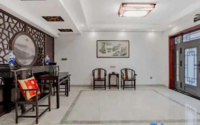 Jing Taoyuanju Homestay (Taohua Tan Scenic Area)