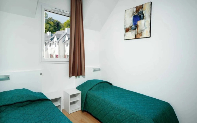 Apartment With Loft in Holiday Parkdd