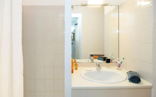 Coastal Apartment Near Richelieu