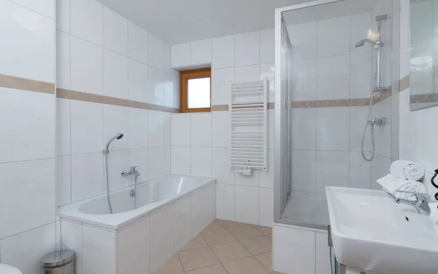 Spacious Apartment on Slopes in Saalbach-hinterglemm