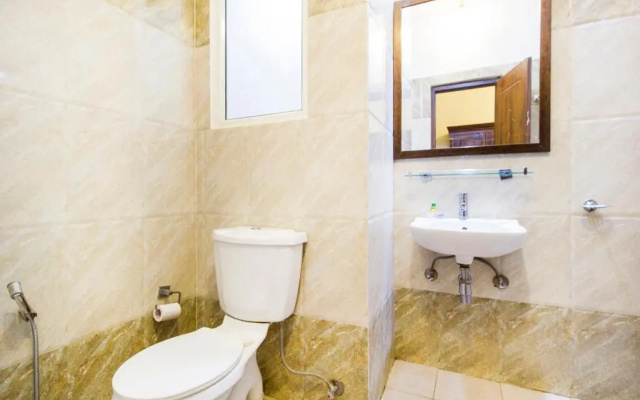 FabHotel Raj Kothi