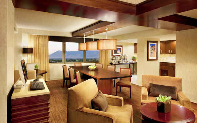 Sheraton Albuquerque Airport Hotel