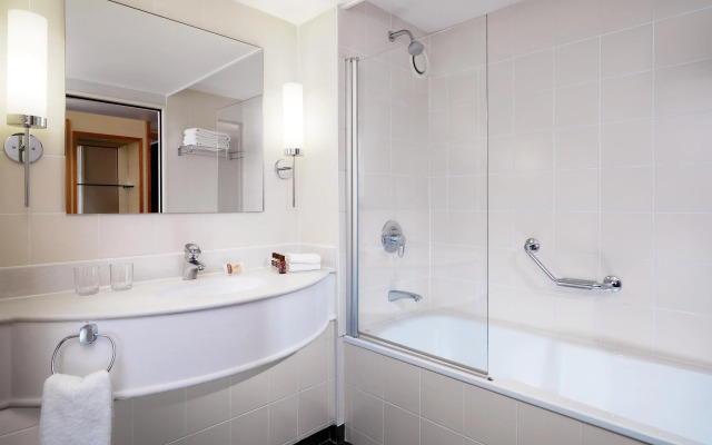 Sheraton Brussels Airport Hotel