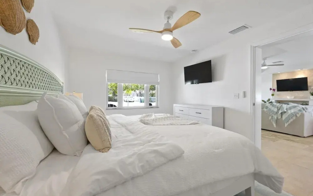Latitude Adjustment Ami 3 Bedroom Home