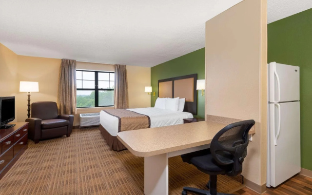 Extended Stay America Suites Chicago Schaumburg I90