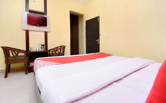 OYO 27747 Hotel K B Residency